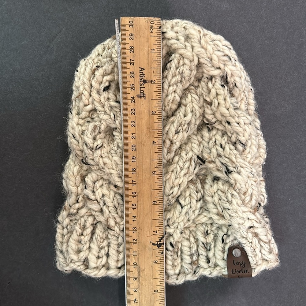 NEW Handmade Chunky Cable Knit Beige Hat & Mittens Set Wool Etsy Cozy Woolen Co - Picture 9 of 10